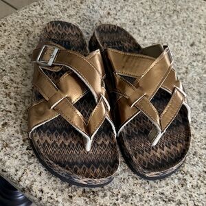 Muk Luks Metallic Gold Crisscross Slide Sandals